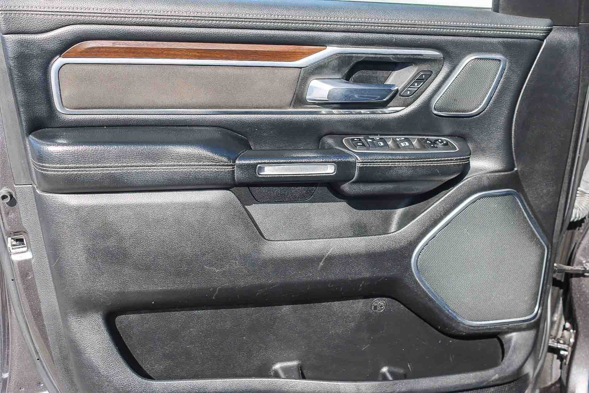 Used 2021 RAM 1500 Laramie RWD image 21