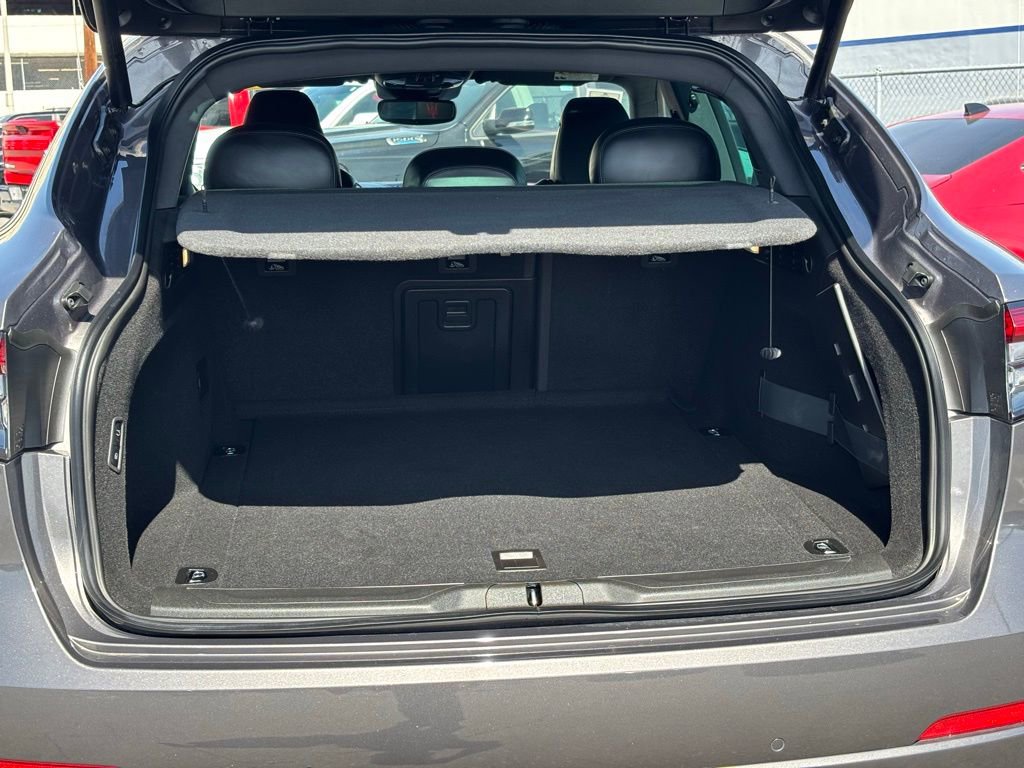 Used 2024 Maserati Levante GT Ultima image 27