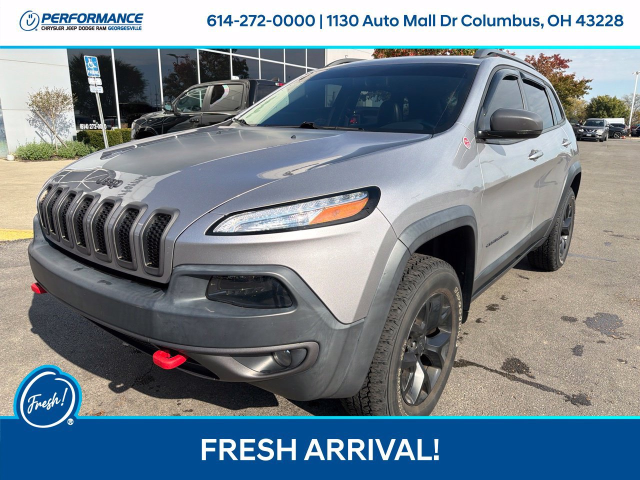 Used 2018 Jeep Cherokee Trailhawk w/ Comfort/Convenience Group AWD/4WD image 4
