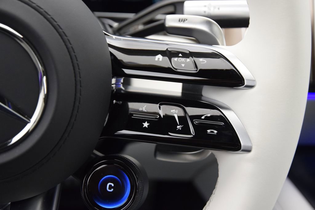 Used 2025 Mercedes-Benz S 63 AMG S image 27