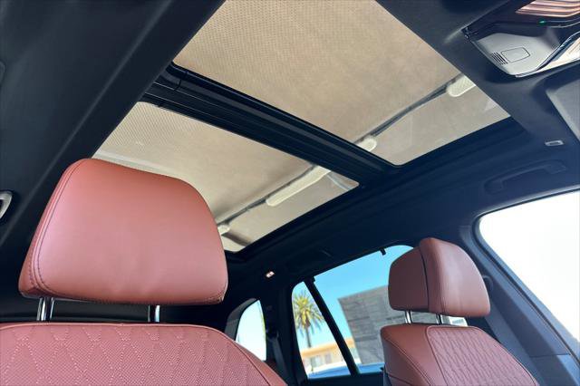 New 2026 BMW X5 M60i AWD/4WD image 16