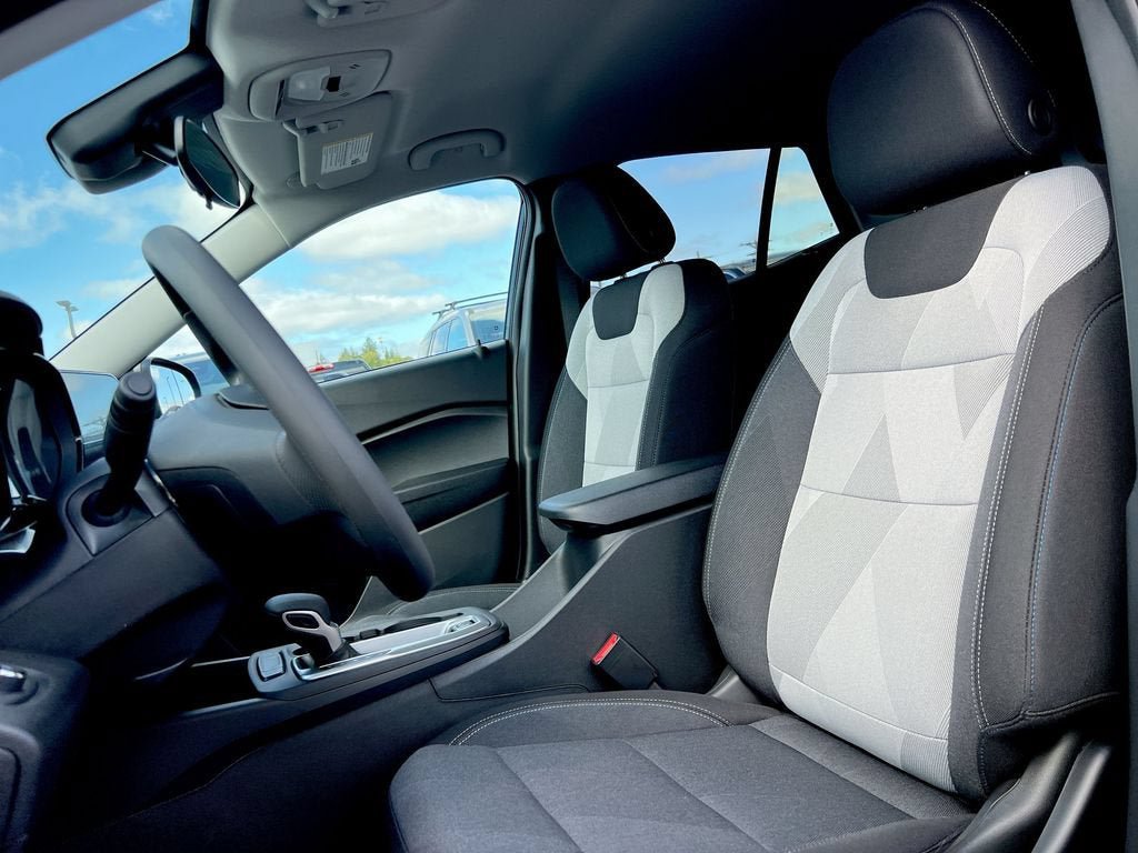 New 2026 Chevrolet Trax LS w/ Driver Confidence Package FWD image 16