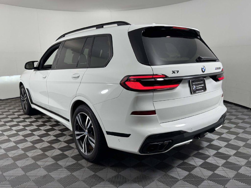 Used 2024 BMW X7 M60i w/ Executive Package AWD/4WD image 8