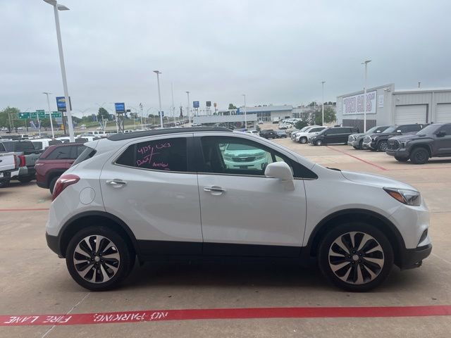 Used 2021 Buick Encore Preferred FWD image 5