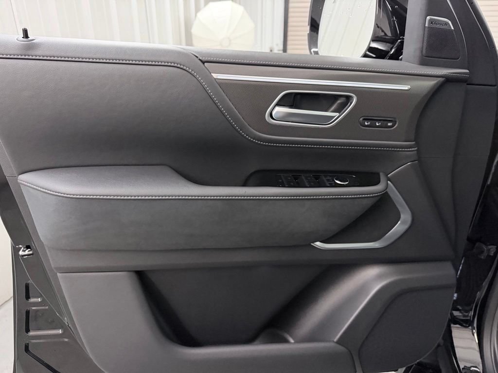 Certified 2026 INFINITI QX80 Luxe w/ Cargo Package RWD image 10