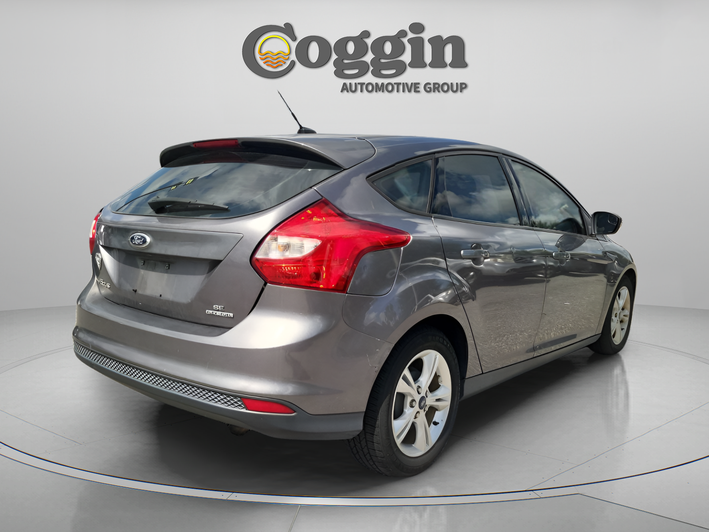 Used 2013 Ford Focus SE w/ Interior Protection Pkg FWD image 6