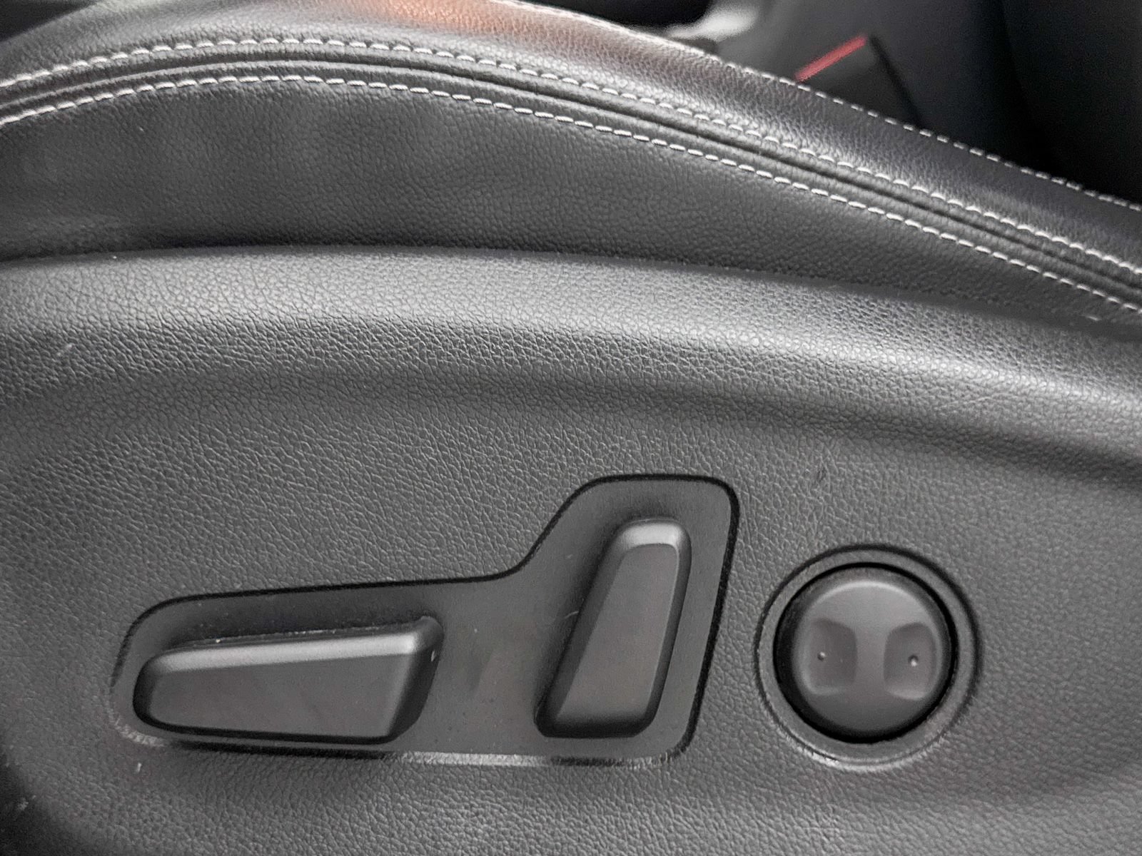Used 2020 Kia Sportage EX FWD image 27