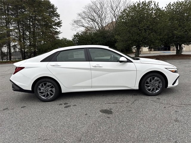 New 2026 Hyundai Elantra Blue image 8