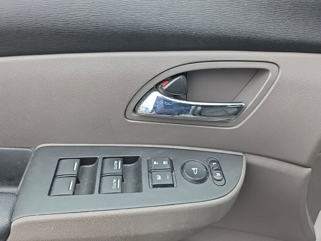 Used 2016 Honda Odyssey EX-L image 12