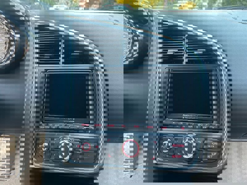 Used 2009 Audi R8 V8 w/ Enhanced Leather Pkg image 21