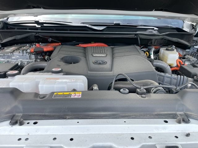 Used 2026 Toyota Tundra Platinum AWD/4WD image 31