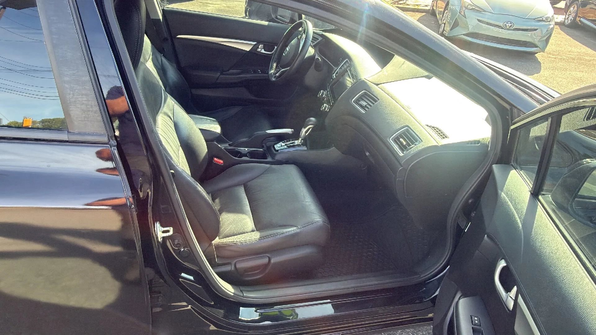 Used 2015 Honda Civic EX-L image 8