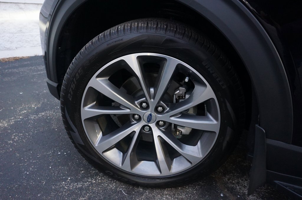 Used 2025 Ford Explorer Platinum w/ Ultimate Package image 37