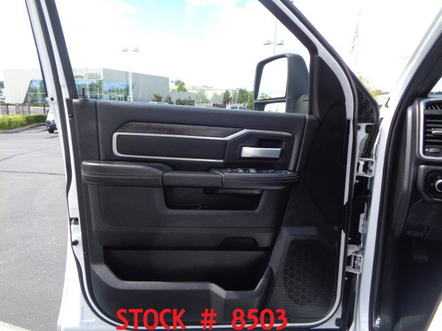 Used 2024 RAM 3500 SLT AWD/4WD image 14