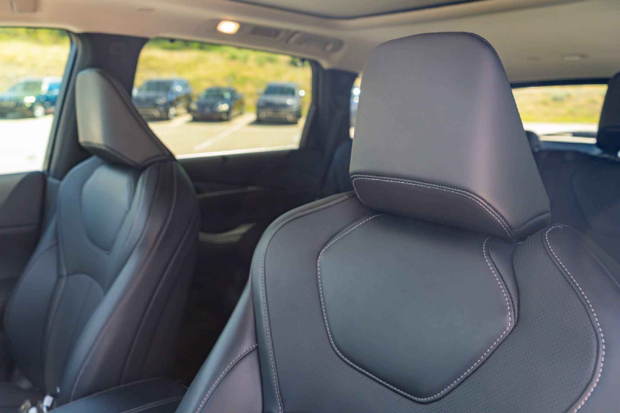 Certified 2026 INFINITI QX60 Luxe w/ Cargo Package FWD image 10