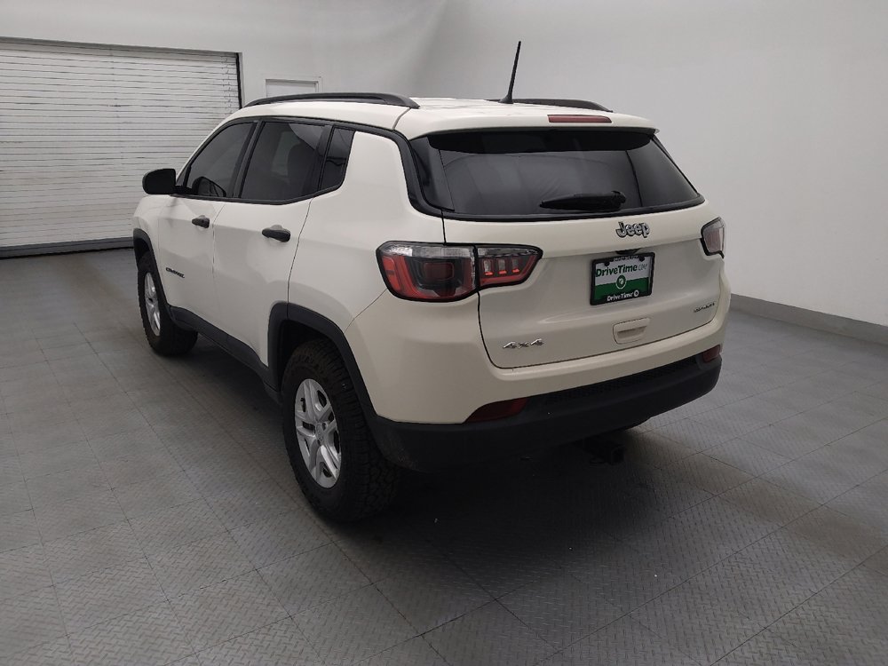 Used 2018 Jeep Compass Sport image 5