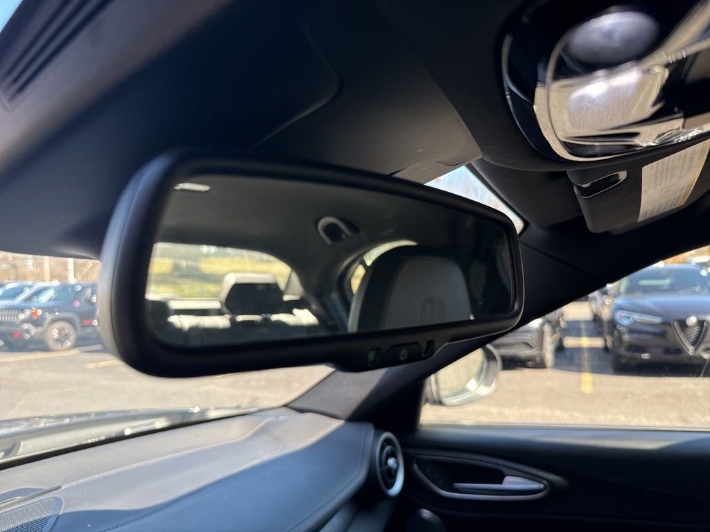 Used 2024 Alfa Romeo Giulia Quadrifoglio w/ Active Assist Plus Package image 47