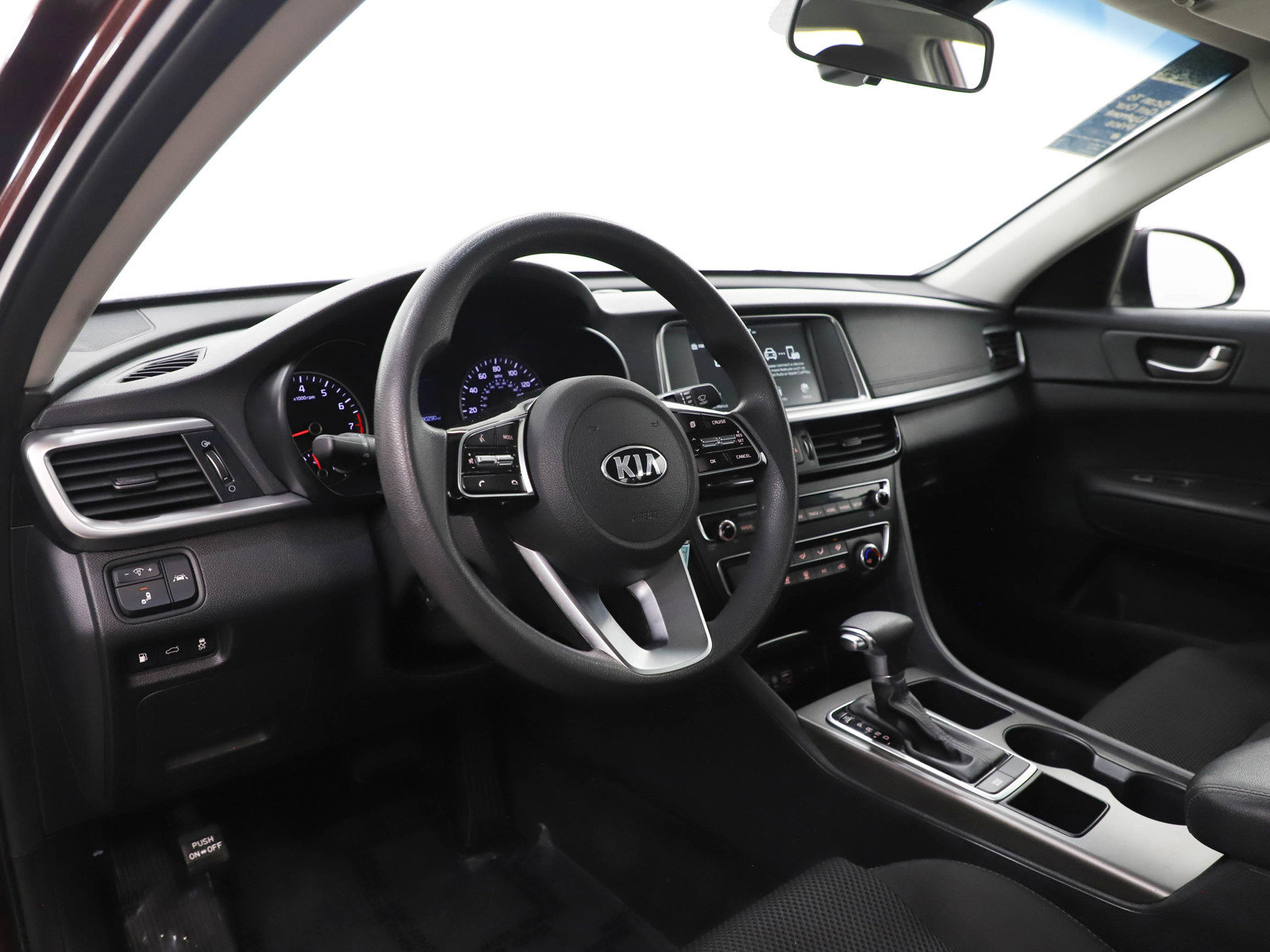 Used 2020 Kia Optima LX image 17