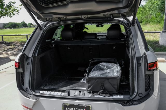 New 2026 Land Rover Range Rover Sport Dynamic SE AWD/4WD image 63