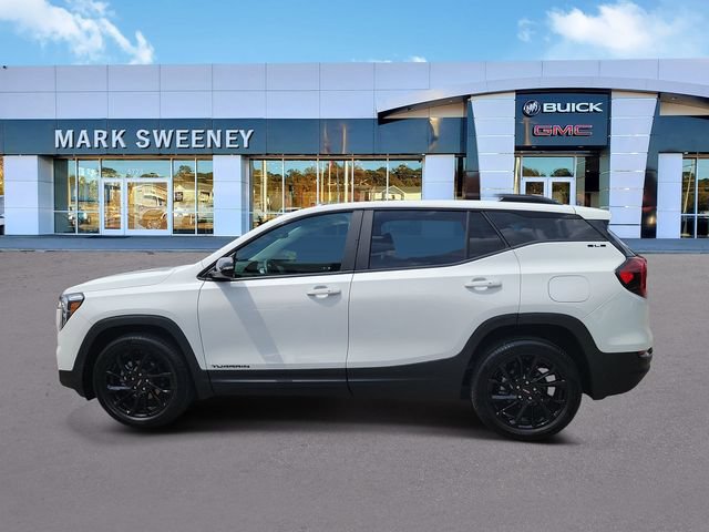 Used 2023 GMC Terrain SLE w/ Driver Convenience Package FWD image 28