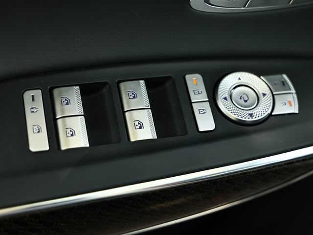 Certified 2026 Genesis GV70 3.5T Sport Prestige AWD/4WD image 17