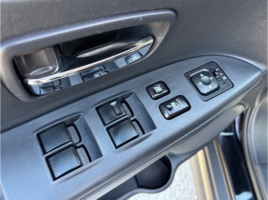 Used 2024 Mitsubishi Outlander Sport LE AWD/4WD image 16