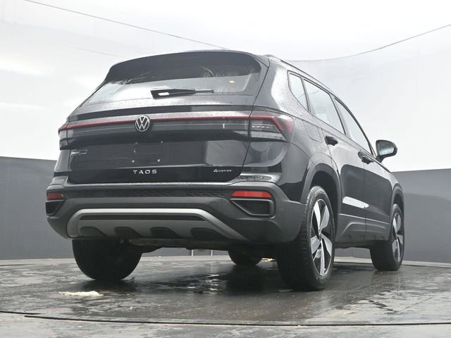 Used 2025 Volkswagen Taos S image 38
