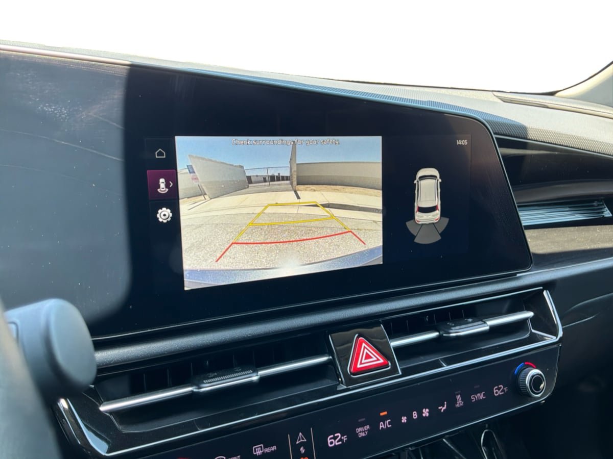 Used 2023 Kia Niro Wind FWD image 13