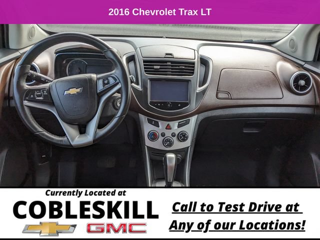 Used 2016 Chevrolet Trax LT w/ LT Convenience Package AWD/4WD image 11