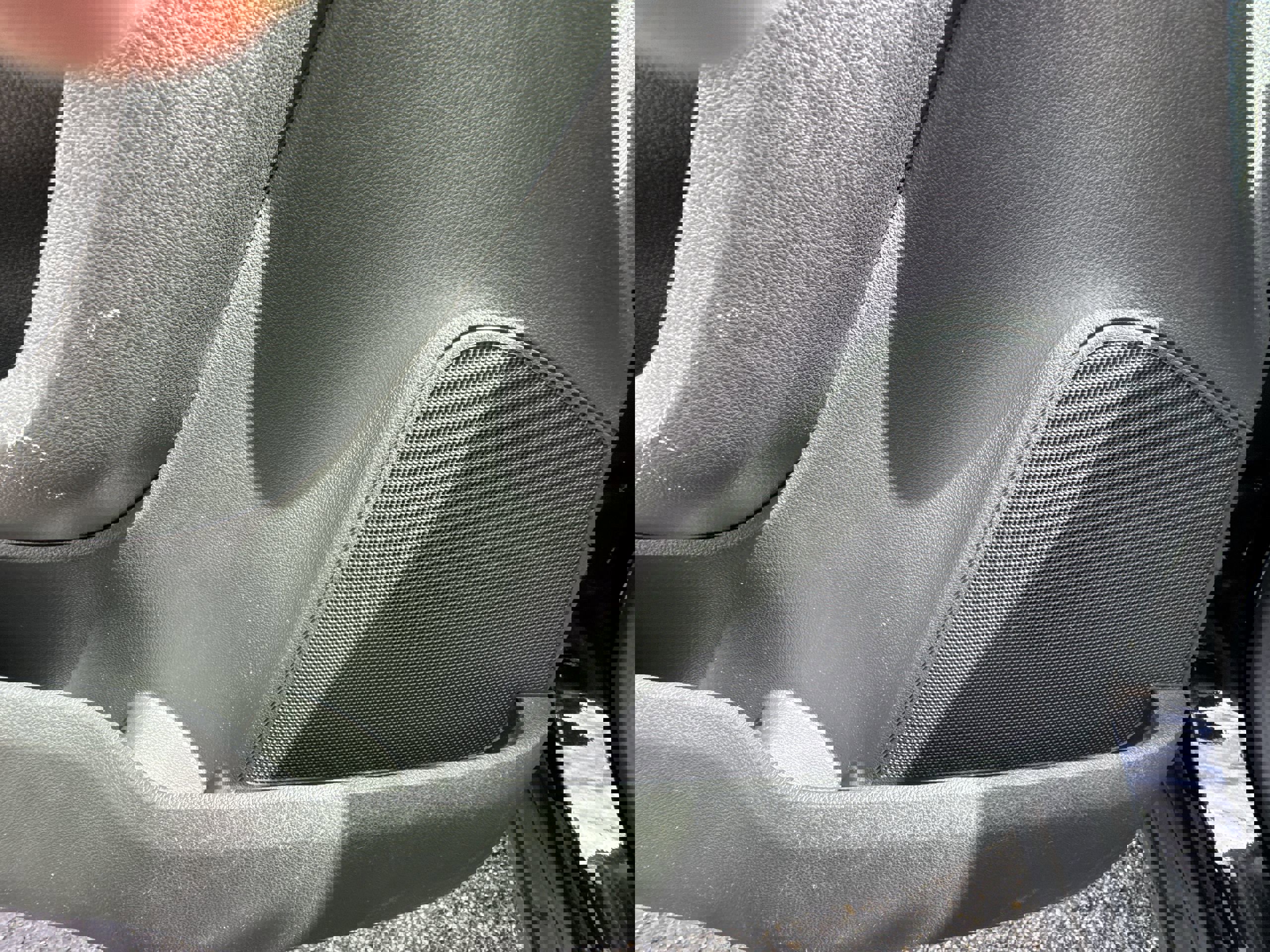 Used 2022 Chevrolet Trax LS w/ Tint and Cruise Package image 25