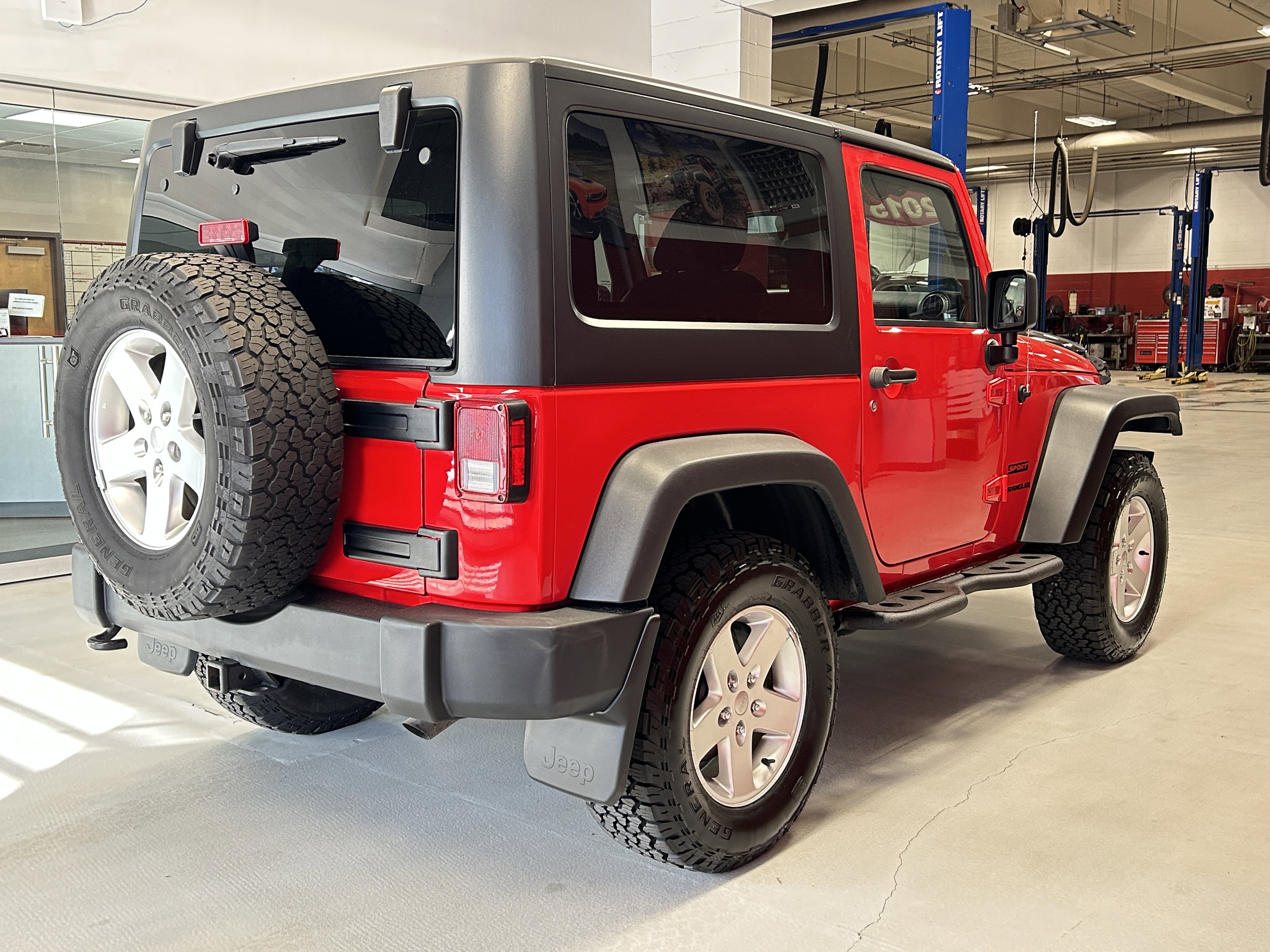 Used 2015 Jeep Wrangler Sport w/ Quick Order Package 24S AWD/4WD image 25