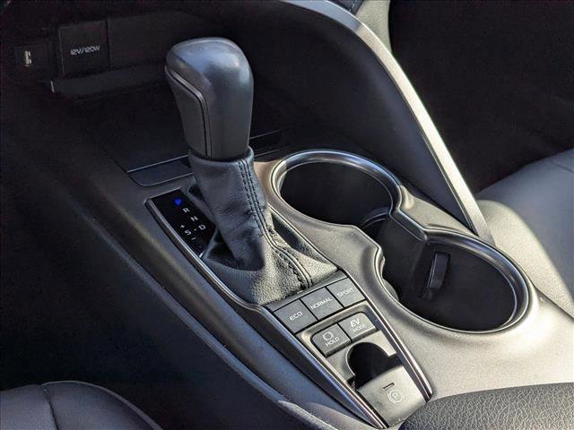 Used 2021 Toyota Camry SE image 19