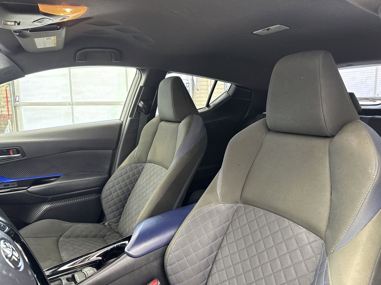 Used 2021 Toyota C-HR XLE image 10