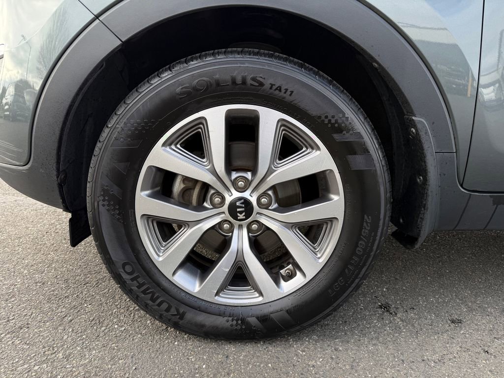 Used 2015 Kia Sportage LX image 12