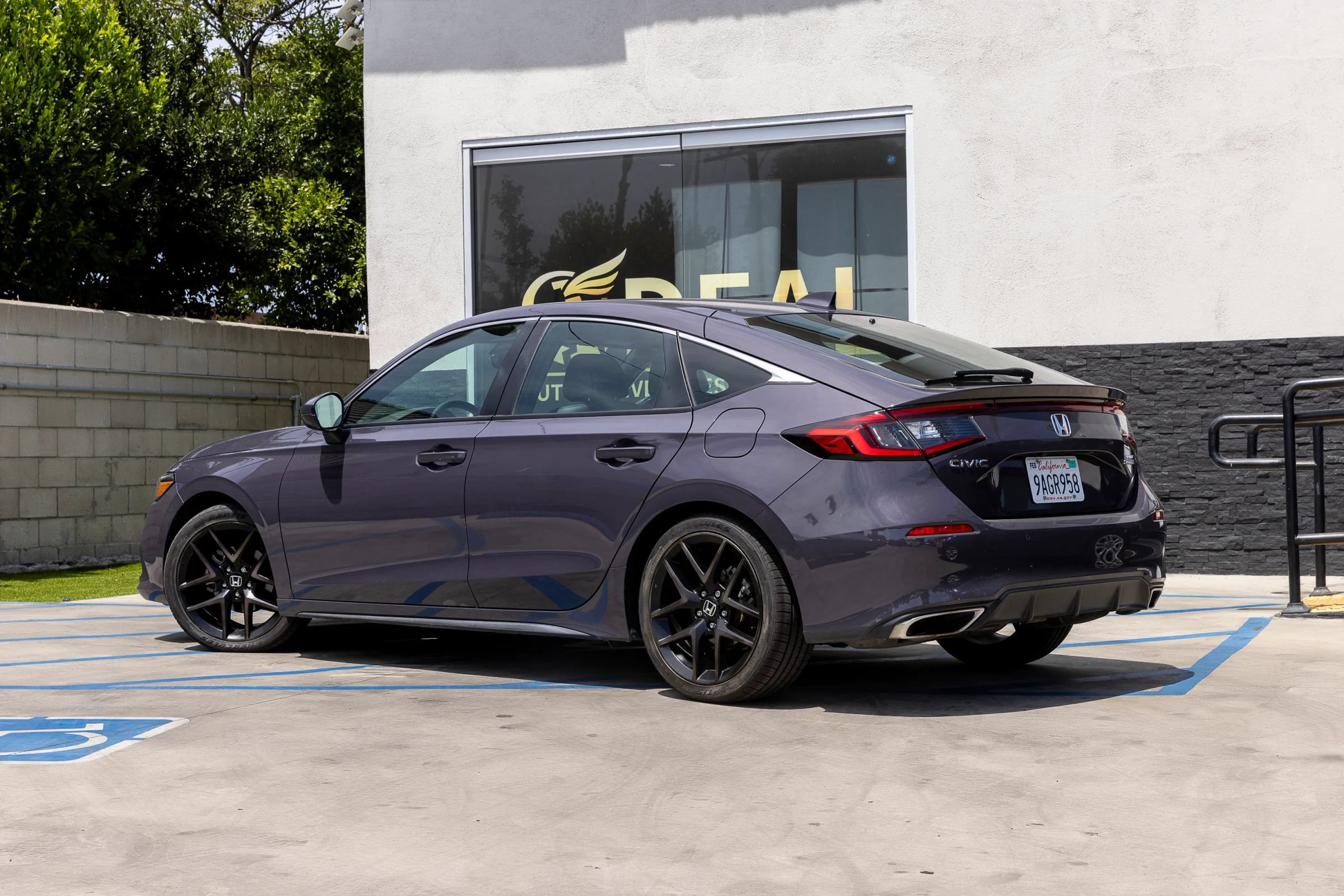 Used 2022 Honda Civic Sport Touring image 10