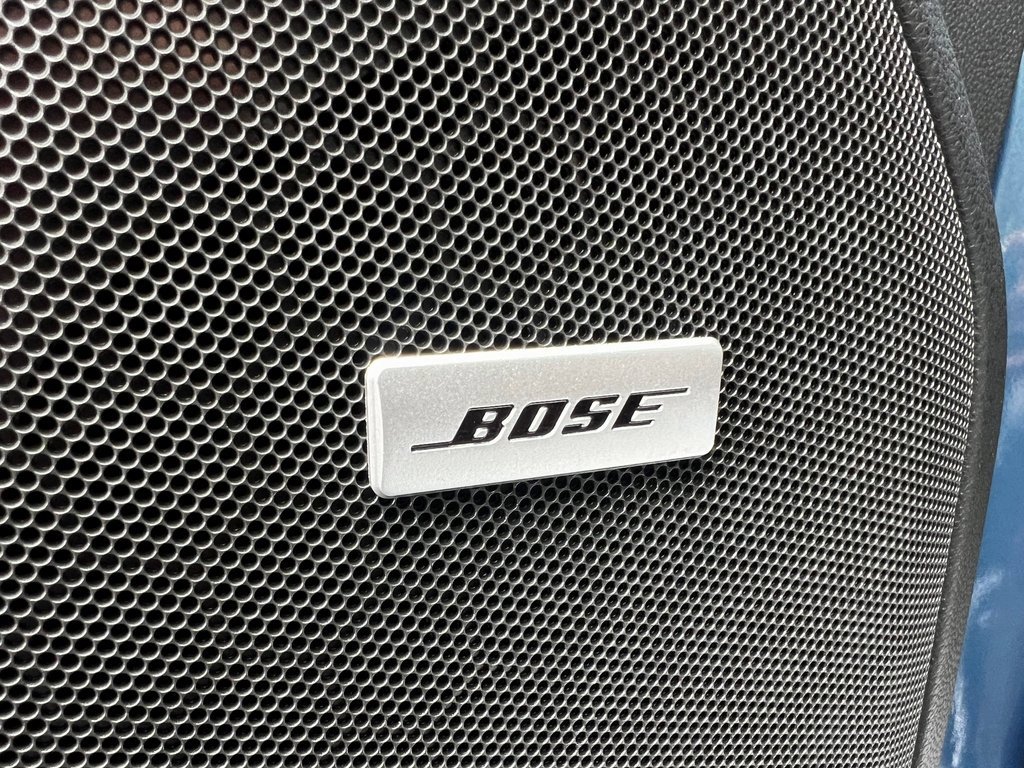 New 2025 Chevrolet Suburban Premier image 6