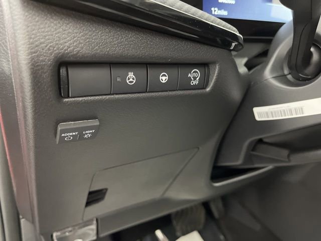 New 2026 Nissan Kicks SR w/ SR Premium Package image 29