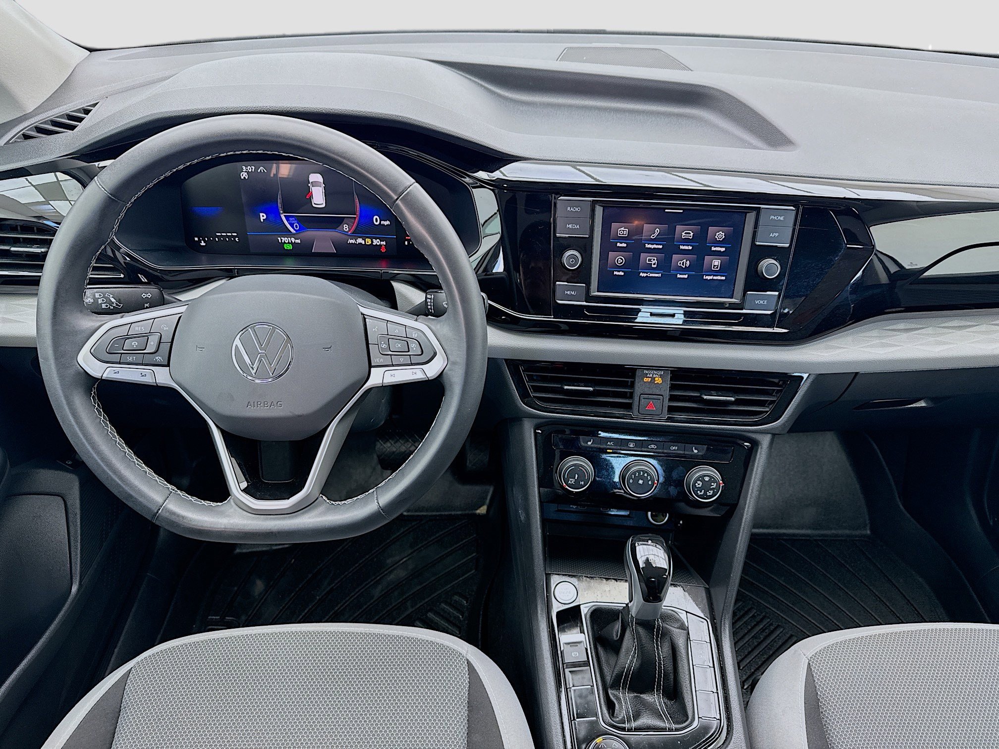 Used 2024 Volkswagen Taos S AWD/4WD image 14