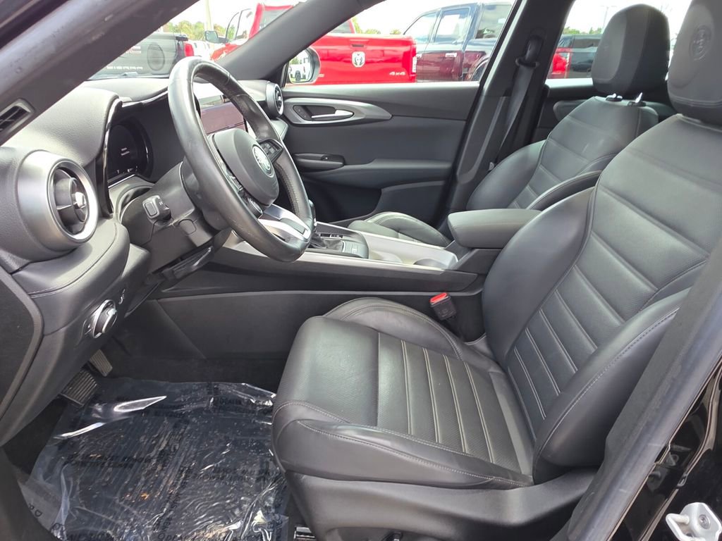 Used 2024 Alfa Romeo Tonale Ti w/ Active Assist Package image 23