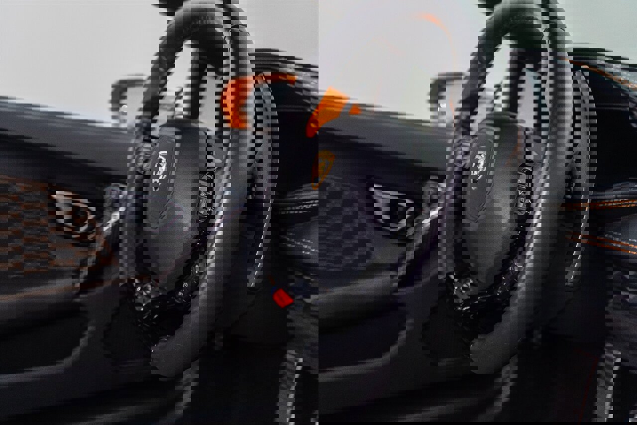 Used 2017 Lamborghini Huracan LP 610-4 AWD/4WD image 41