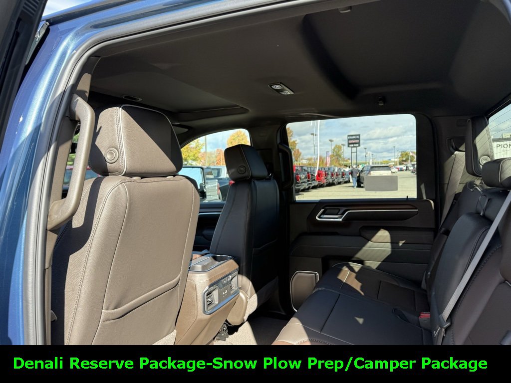 New 2026 GMC Sierra 2500 Denali w/ Denali Reserve Package image 9