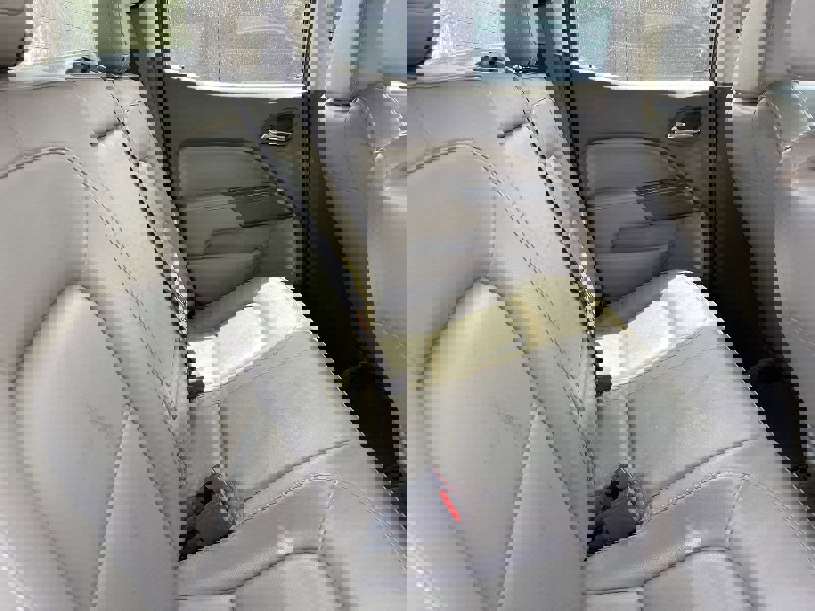 Used 2015 GMC Canyon SLT image 7