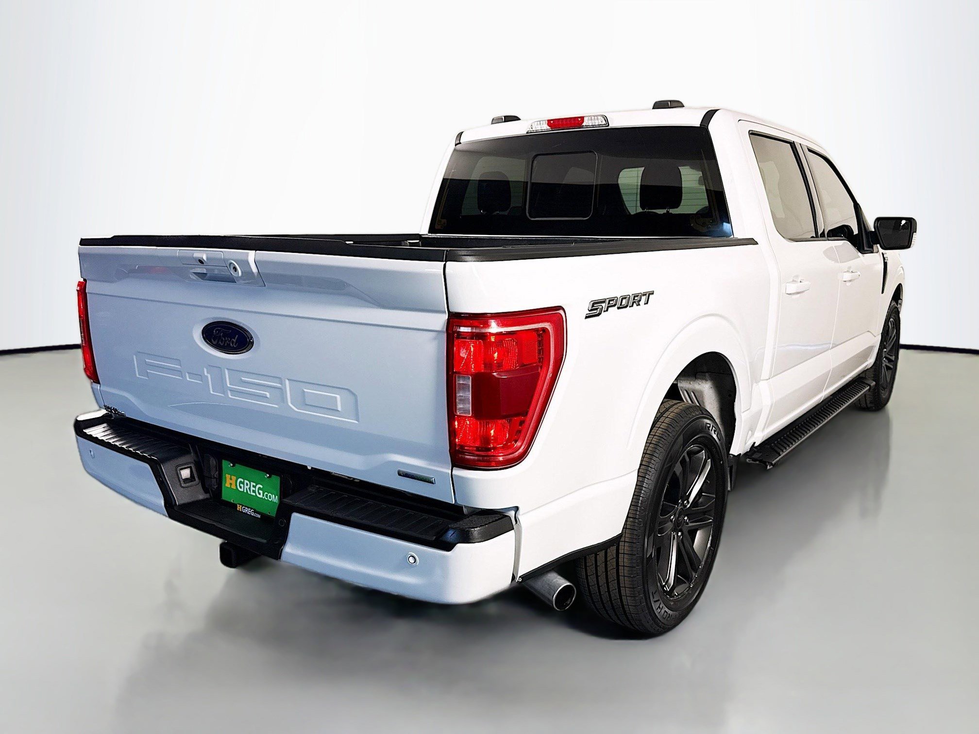 Used 2022 Ford F150 XLT w/ Equipment Group 302A High RWD image 10