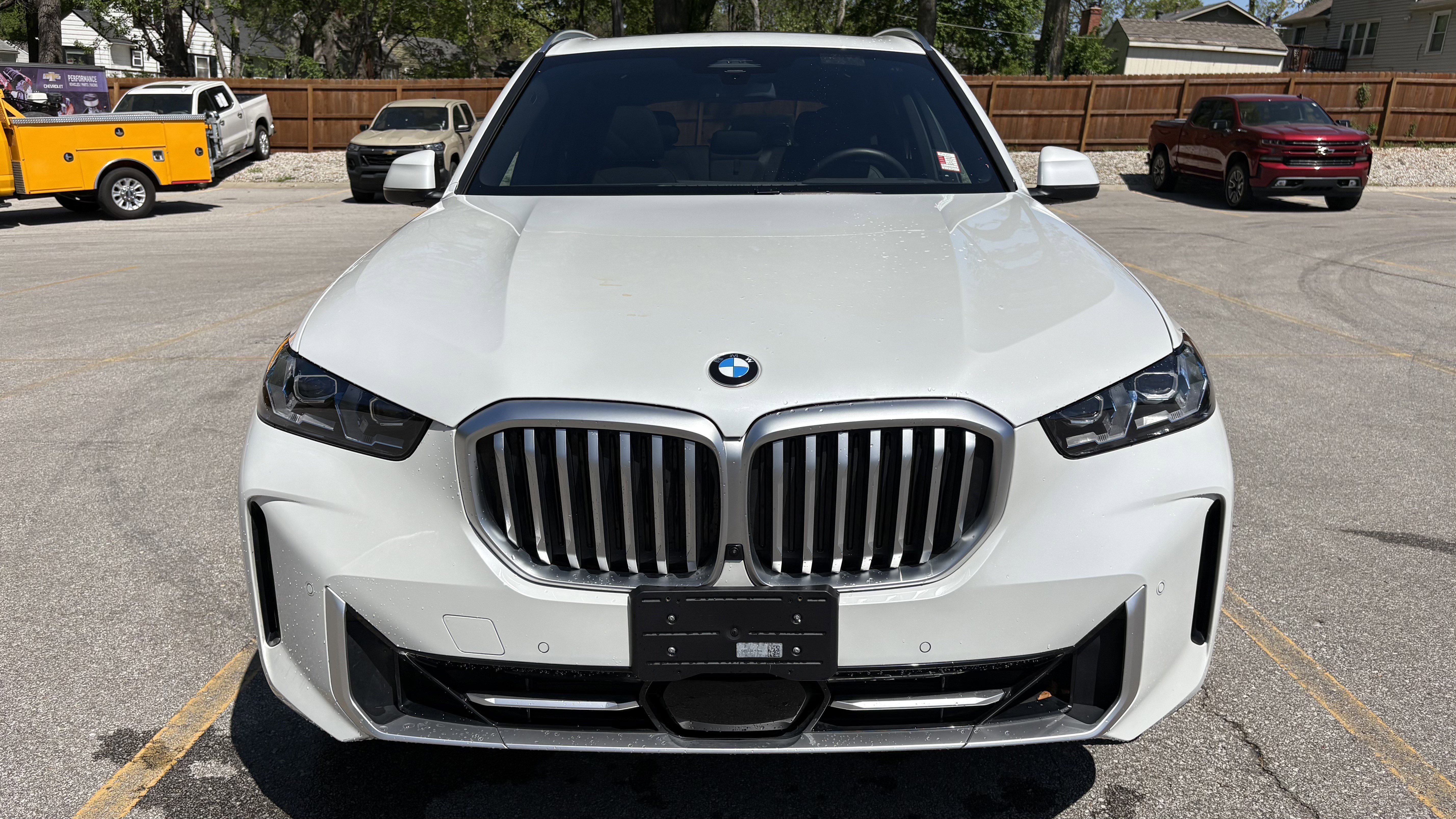 Certified 2025 BMW X5 xDrive40i w/ Climate Comfort Package AWD/4WD image 3