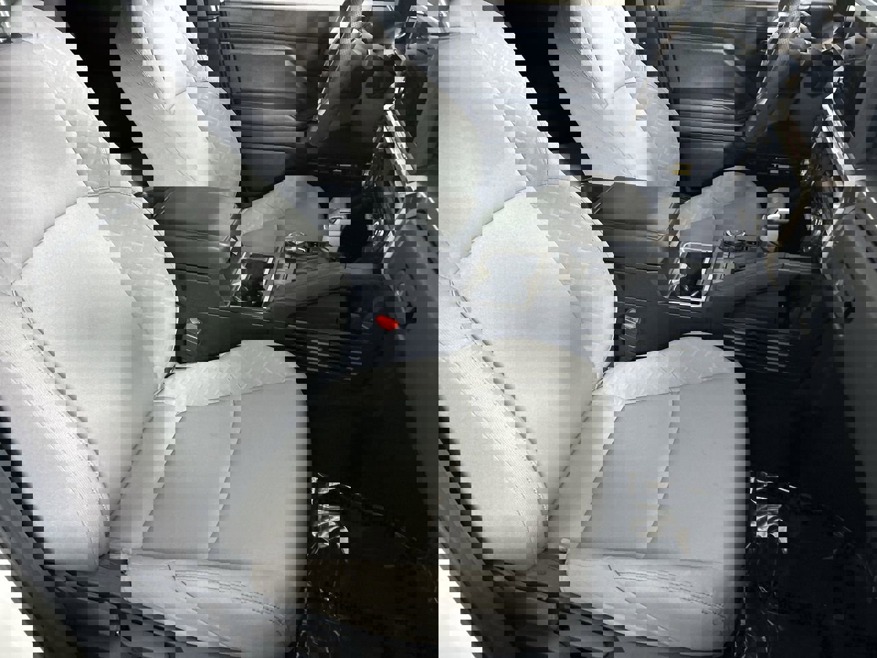 Used 2025 Toyota Tacoma SR5 image 25