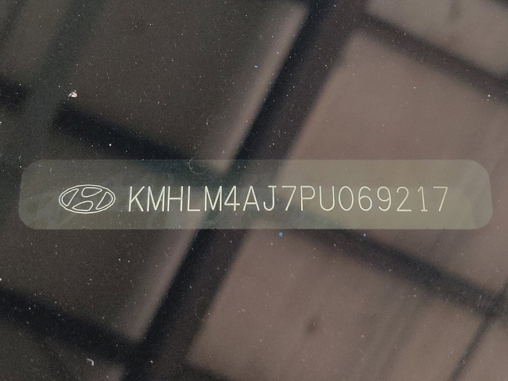 Used 2023 Hyundai Elantra Blue FWD image 33