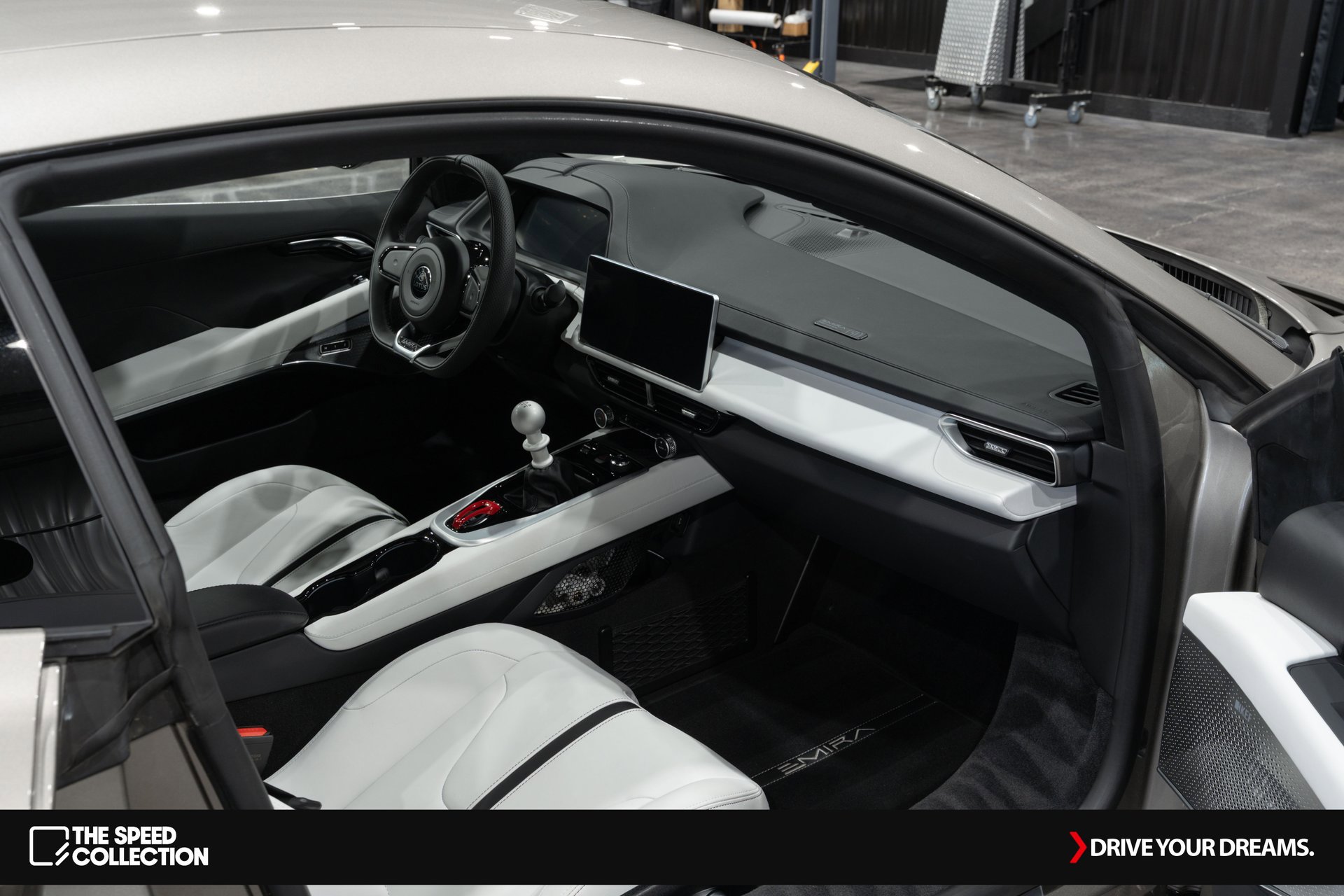 Used 2024 Lotus Emira First Edition image 19