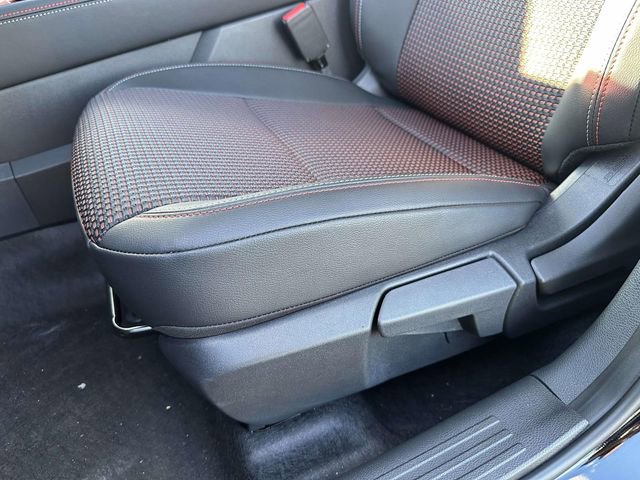 New 2026 Nissan Kicks SR w/ Cold Weather Package image 15