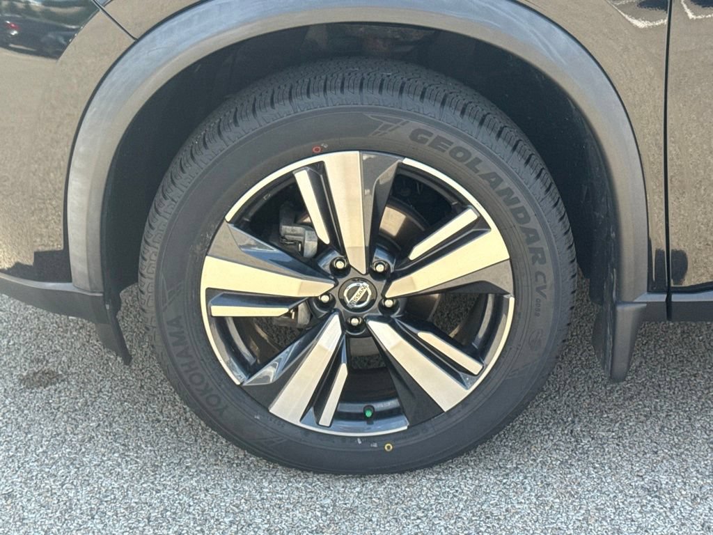 Used 2021 Nissan Rogue SL AWD/4WD image 23