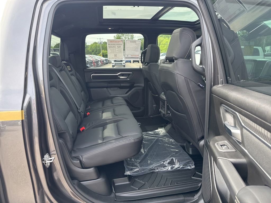 New 2026 RAM 1500 Big Horn AWD/4WD image 25
